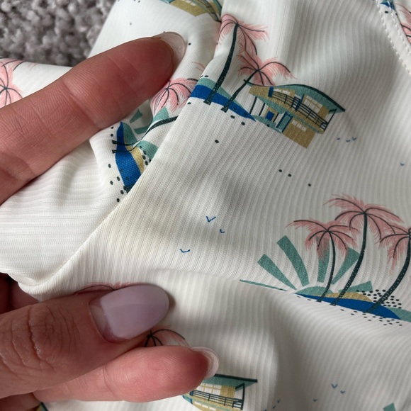 Louise Misha Rash Guard - Picture 2 of 6